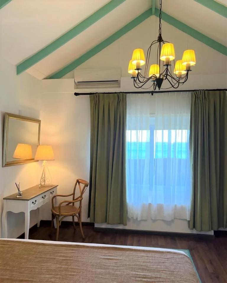 Hotel Boutique La Perouse 汉格罗阿 外观 照片
